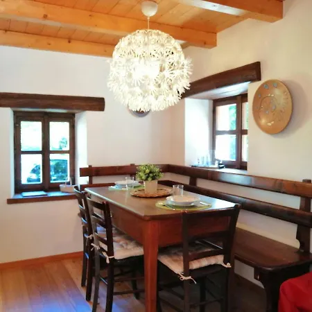 Casa Bucaneve & Ciclamino גראבדונה