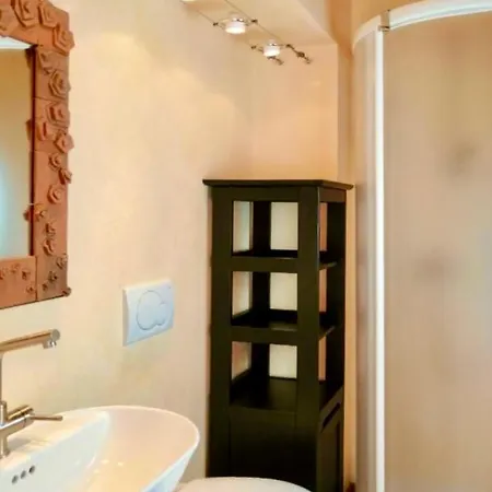 Casa Bucaneve & Ciclamino - Yourlakecomohome *