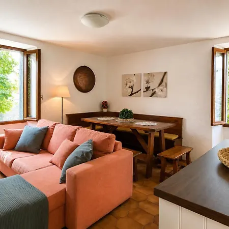 Appartement Casa Bucaneve & Ciclamino Gravedona